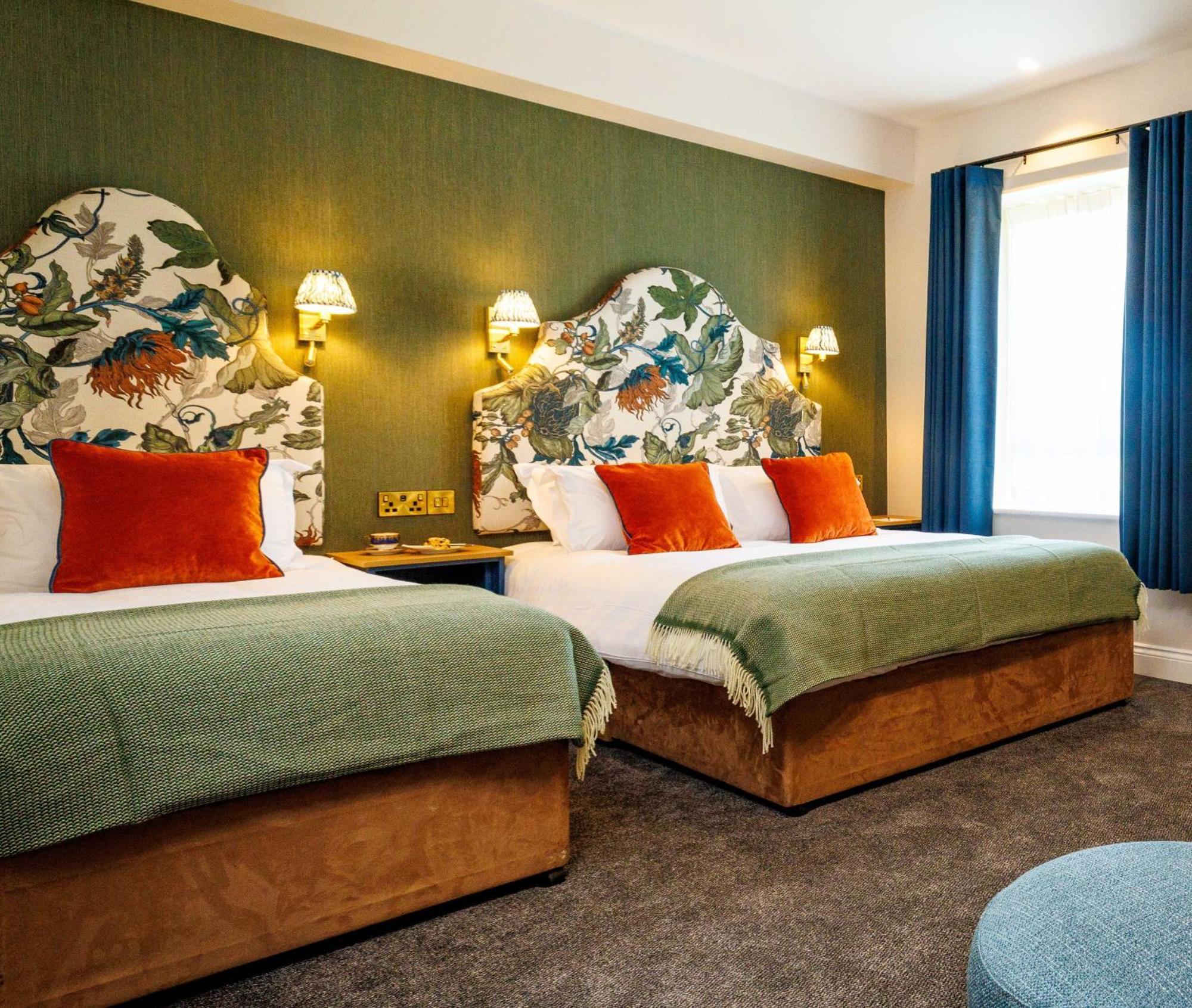 Club House Hotel Килкенни Экстерьер фото