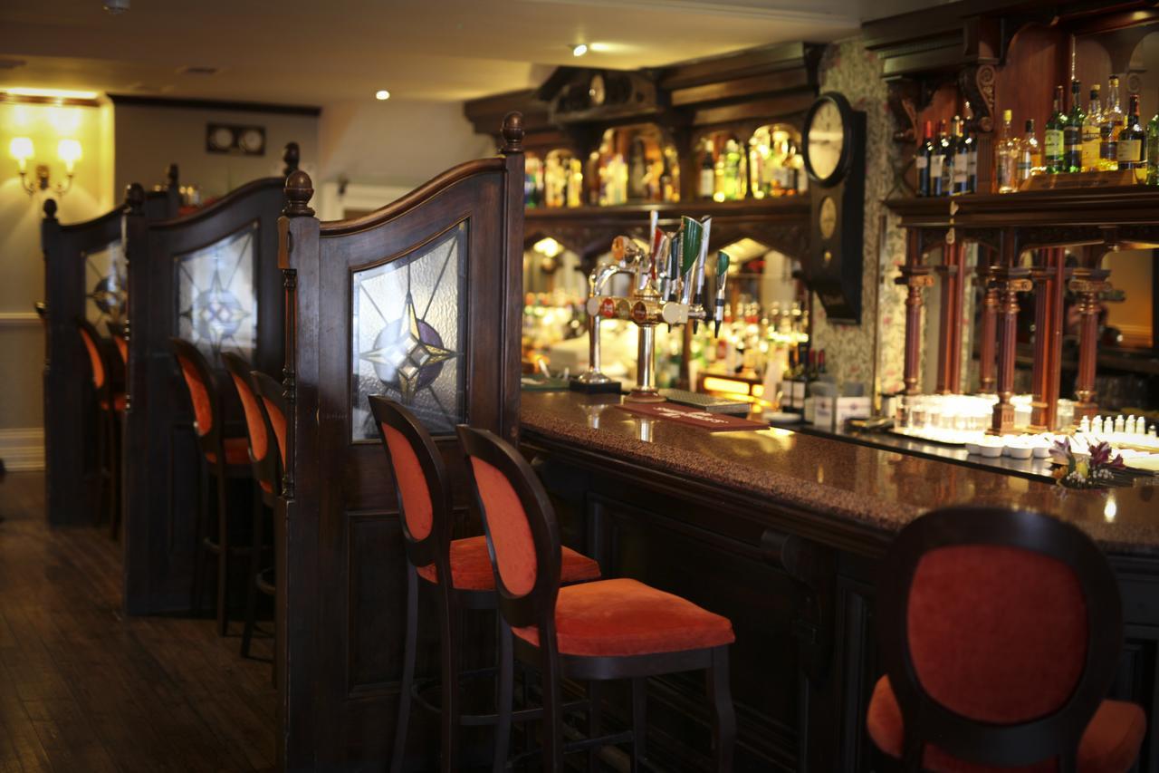 Club House Hotel Килкенни Экстерьер фото